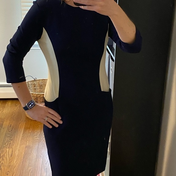 J. McLaughlin Catalyst Dress NWT Navy Cream Colorblock Pockets Size Medium - Picture 10 of 10